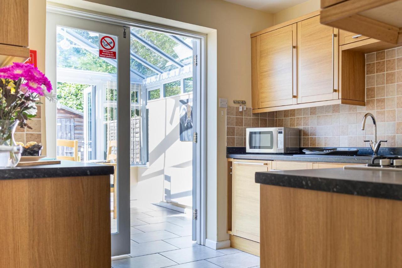 Fair View - Off Street Parking And Garden Villa Shrewsbury Eksteriør bilde
